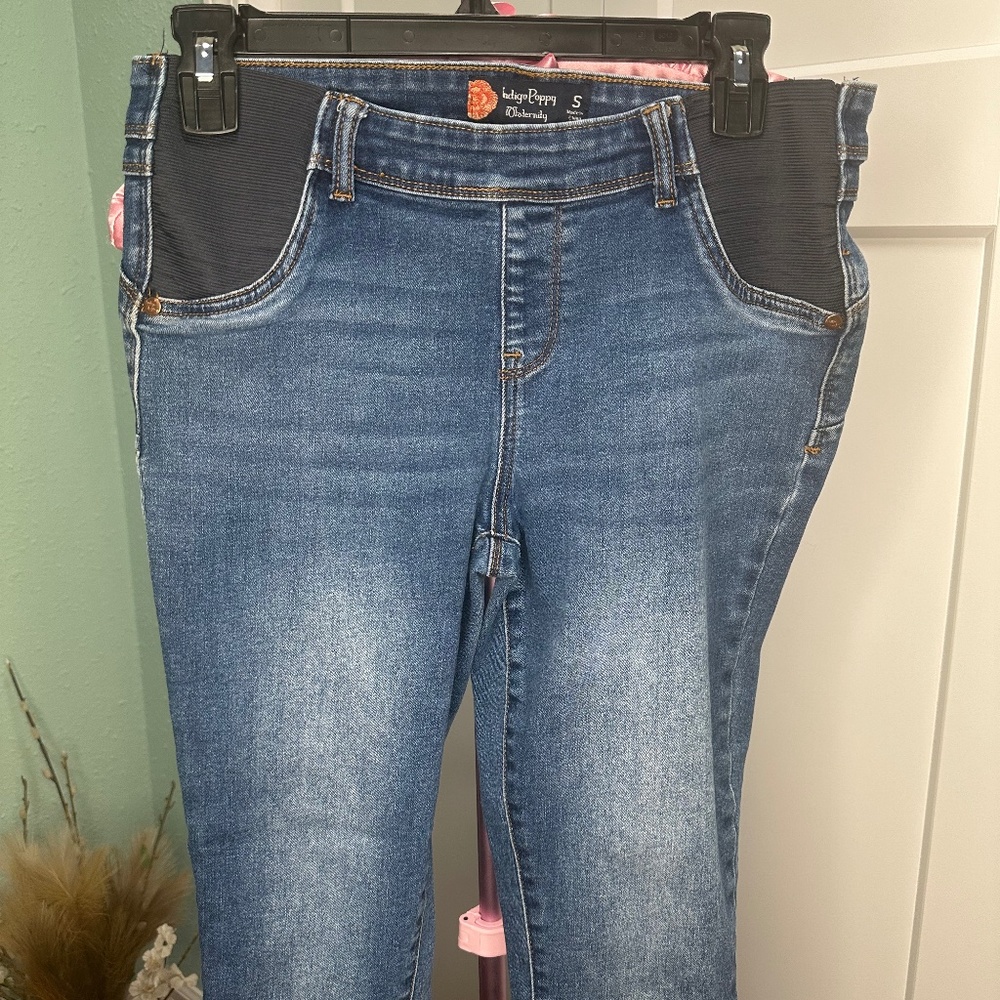 Indigo Poppy maternity small skinny jeans